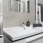 Apartamento Le 32 *